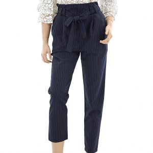 Streifenhose dunkelblau weiß hoher Bund, Seitentaschen und Stoffgürtel.