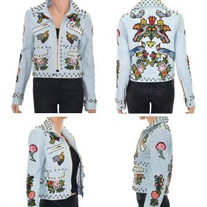 Nevada Love Paris Kunst Lederjacke mit Nieten und Patches. Überall bunte Stickereien. Mit Reißverschlüssen. Hellblaue Damenjacke in Große S 38.